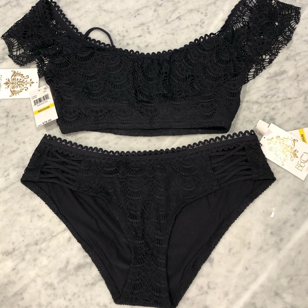 Adorable 2 pc Swimsuit